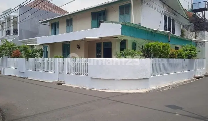 Rumah Hitung Tanah di Jl. Ikan Dekat Al Azhar Rawamangun Lokasi Strategis