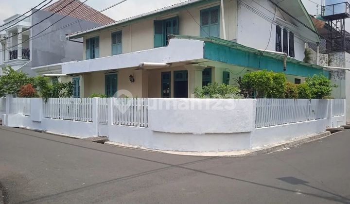 Rumah Hitung Tanah di Jl. Ikan Dekat Al Azhar Rawamangun Lokasi Strategis