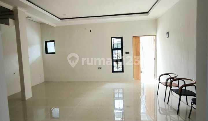 New House Ready to Live In, Safe and Comfortable Complex, Strategic Location in Duren Sawit, East Jakarta