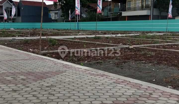 Tanah Kavling di Cilangkap Cipayung Jakarta Lokasi Strategis di Pinggir Jalan Raya Cilangkap Akses ke Lokasi 2 Mobil