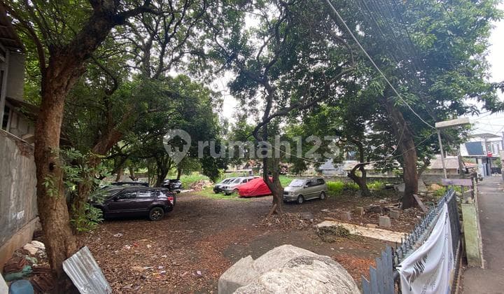 Tanah Siap Bangun Lokasi Dekat Pintu Tol Becakayu Hanya 15 Meter ke Akses 2 Mobil Dekat ke Jalan Raya Kalimalamg di kPelapa Selatan JakartaTtimur