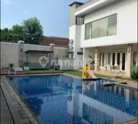 Rumah di Pondok Kelapa Dalam Komplek Elit Kemanan One Gate System 24 Jam Dekat ke Pintu Toll Becakayu dan LRT Jatibening