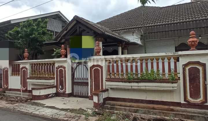 Rumah di Duren Sawit Dalam Komplek Kavling AL Lokasi Strategis