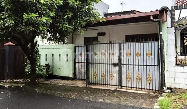 Rumah Murah Dibawah Harga Pasaran Strategis Nyaman Asri Tenang. Komplek Ptb Duren Sawit Jakarta Timur