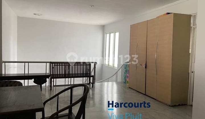 For Sale Fast. Luxury Pearl Beach Home, Move-in Ready Negotiable Price