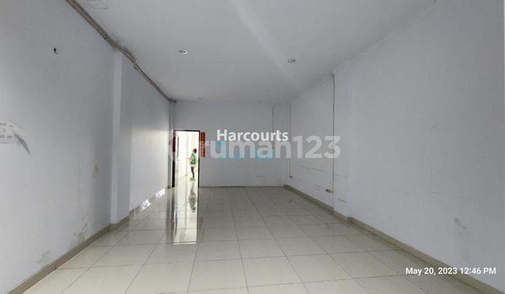 Dijual Ruko Siap Pakai di Muara Karang Raya. Lokasi Strategis.