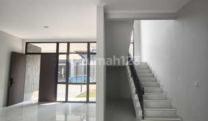 For Rent Exclusive House 10X20 Pik 2