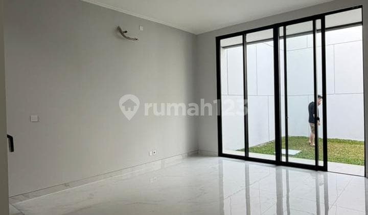 Dijual Rumah 8X20 Pik 2, Jakarta Utara