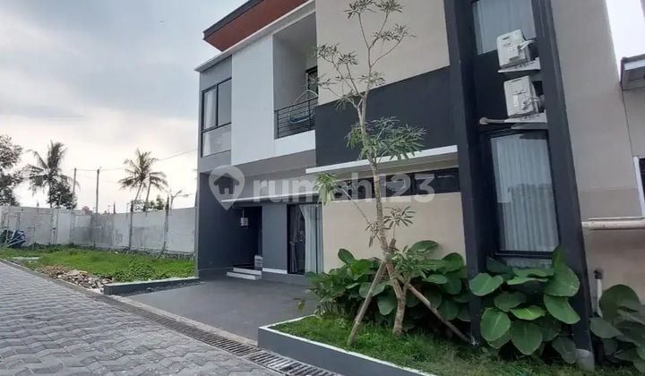 Rumah Mewah Murah Dlm Perumahan Dkt Ringroad Utara & Rsa Ugm