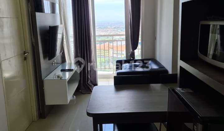 Sewa Tanglin Pakuwon Mall 1BR Furnished Lt 15 Surabaya