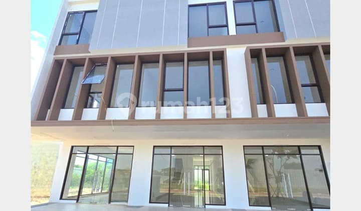 Ruko 3 Floors, Area 68M, JGC Jakarta Garden City Cakung