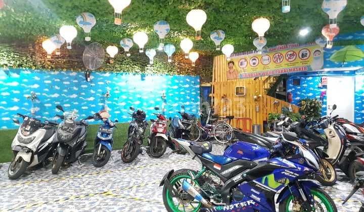 Cheap 100-Room Boarding House Fully Occupied in Kramat, Central Jakarta