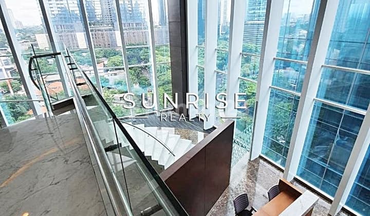 Langka..Gedung Kantor S C B D Jl. Jend. Sudirman, Kebayoran Baru