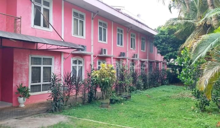Exclusive Boarding House 39 Rooms Near UI Depok Campus West Java