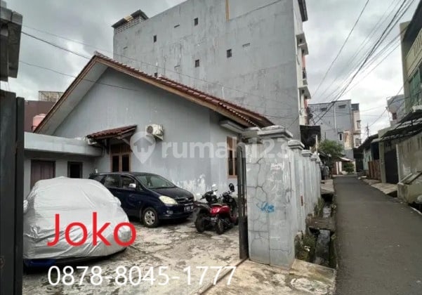 Boarding House 8 Rooms Land Measurement on Jl. Kebon Kacang, Tanah Abang