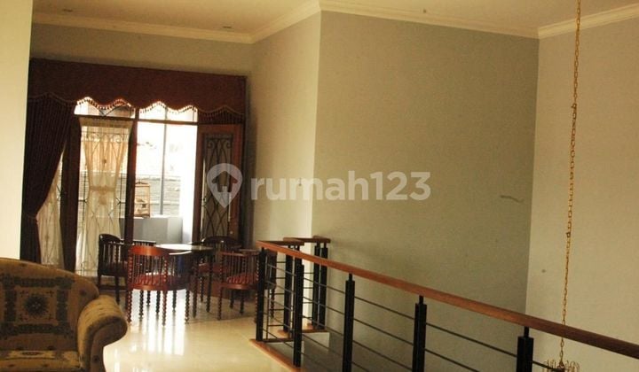 DIJUAL RUMAH SIAP HUNI DI SENAYAN SAMPING SENAYAN CITY