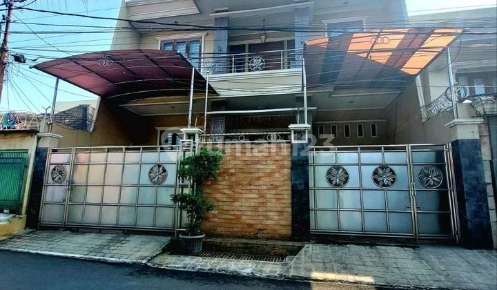 Jual Rumah Bersih Cantik Siap Huni di Cawang Jakarta