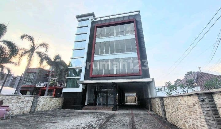 For Sale Luxury 4-Story Office Building in Otista, East Jakarta