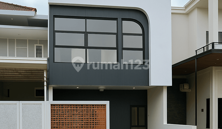 Harga Jatuh! Rumah 2,5 Lantai Siap Huni Jalan Ikan Tombro Lowokwaru Malang