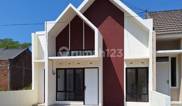 Rumah murah strategis dekat kampus unira kepanjen kota