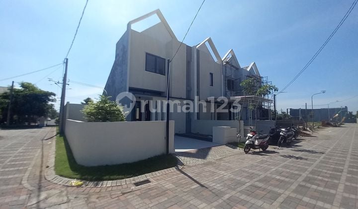 New House Near Aloha, Bungurasih, Mitra Keluarga Hospital, East Java Regional Police