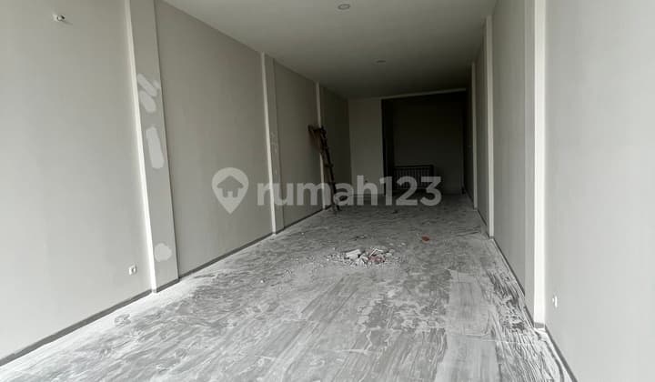 Ruko Mepet Merr Rungkut Akses & Parkir Luas