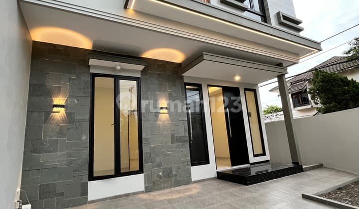 Mewah Dekat Ubaya - Panjang Jiwo - Rs. Premier