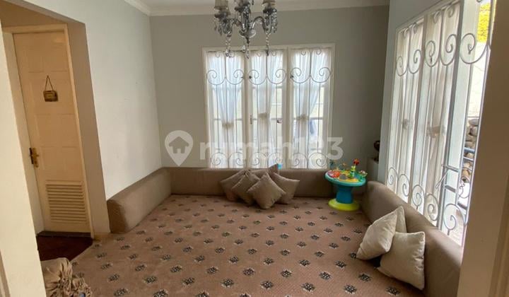 Rumah Modern Furnished 2 Lantai di Cempaka Putih Jakarta Pusat