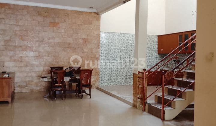 Rumah 2 Lantai Cocok Buat Kost An Kompl Perhubungan Rawamangun