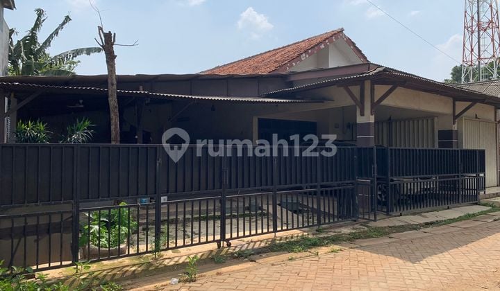 Rumah siap huni lokasi strategis tdk banjir di rawabuntu Tangerng
