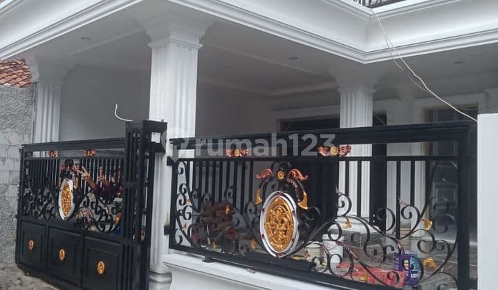 Rumah Brand New 2Lantai dalam Mini Cluster di Meruya Utara JakBar