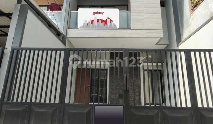 Dijual Rumah Baru Gress Minimalis Jl. Mulyosari Utara Row 3 Mobil Paving Tidak Banjir