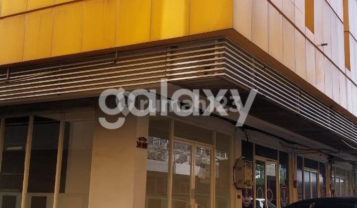 Ruko Este Square Merr, Jln. Ir. H Soekarno. Dekat Galaxy Mall Dekat Universitas Airlangga