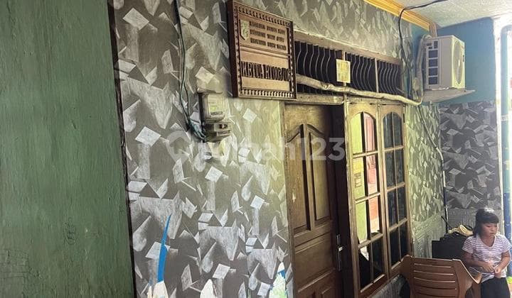 Dijual Kostan Area Pejompongan Jakarta Pusat