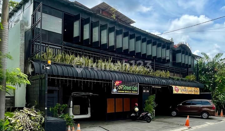 Jual Rugi Ruang Usaha Modern Minimalis di Jatipadang