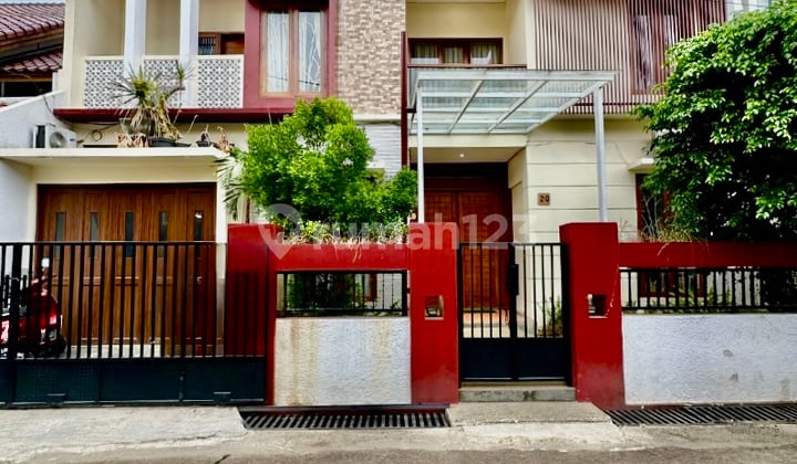 Rumah Minimalis Modern Dalam Komplek Keamanan 24Jam Ampera