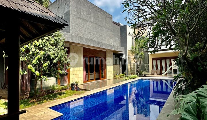 Turun Harga Rumah Modern Minimalis Private Pool Komplek Tanjung Barat Indah