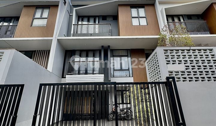 Turun Harga Rumah Minimalis di Komplek Ampera Jakarta Selatan