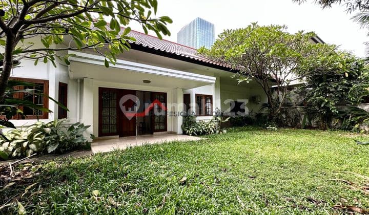 Luxury Ready-to-Occupy House with Beautiful Garden in Kebayoran Baru, South Jakarta