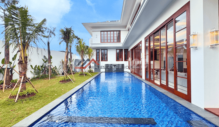 Rumah Baru di Kemang Jakarta Selatan