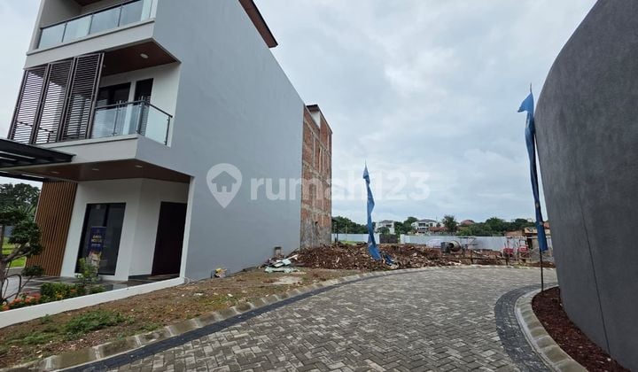 Komplek Perumahan, Rumah