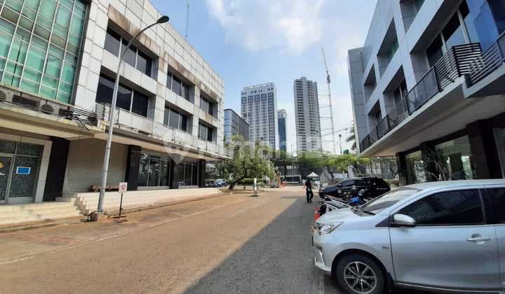 Ruko Siap Pakai Lokasi Strategis di Cbd Bidex Tangerang Selatan