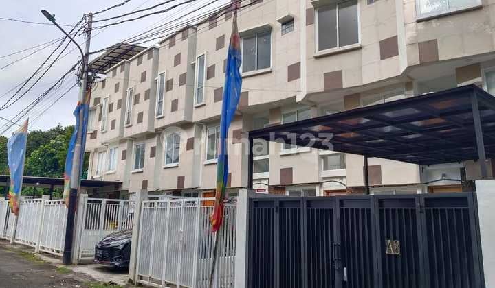 Jual Rugi! Aparthouse Modern Siap Huni Harga Termurah Lokasi Strategis di Cipete Selatan, Jakarta Selatan