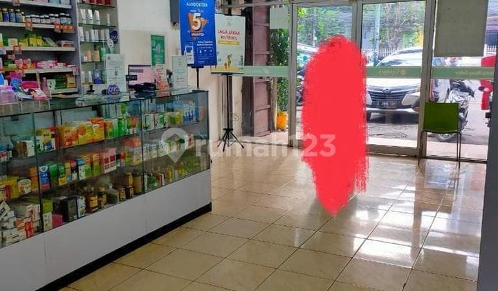 Quick Sale 3-Story Shophouse in Warung Buncit Raya