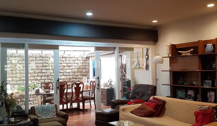 Ready-to-Live House in the Foremost Cinere Complex, Quick Sale