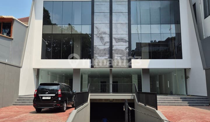 Gedung Baru Siap Pakai Lantai Plus Basement Duren Sawit Dekat Kalimalang