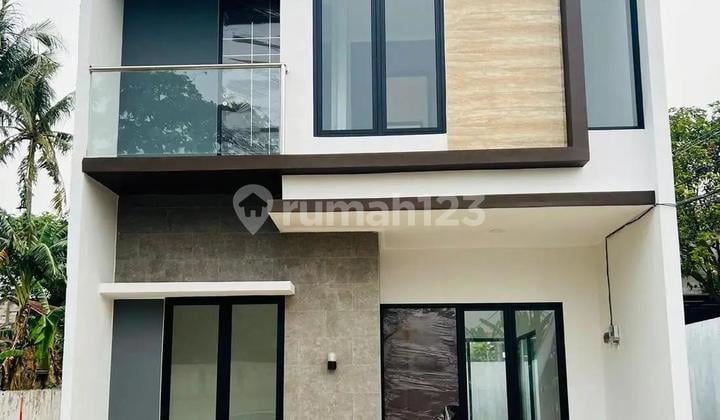 Rumah Bagus 2lt Di Kranggan Cibubur