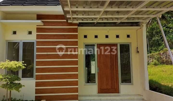 Affordable House in Purwokerto Near National Road