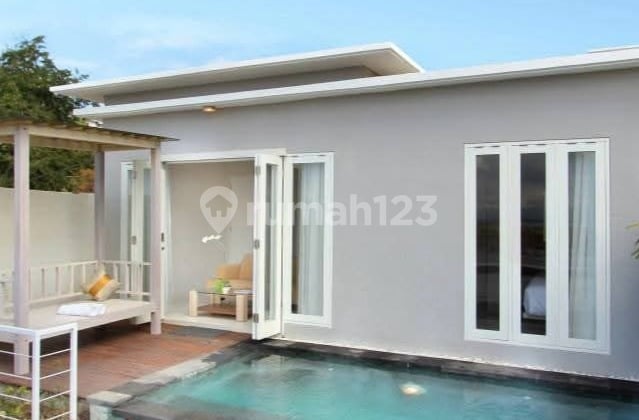 Elegant and Private Villa with Jimbaran Beach View