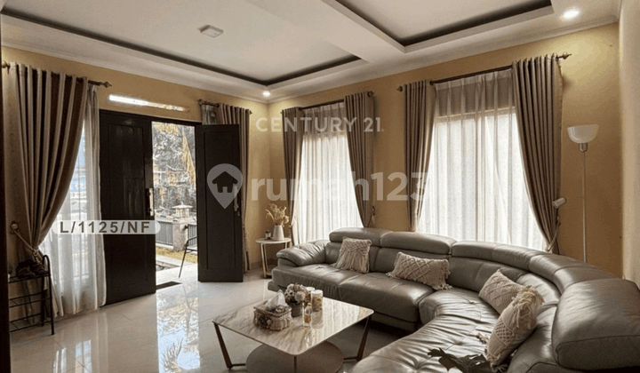 Rumah 2 Lantai Nyaman Siap Huni Strategis Di Setraduta Bandung
